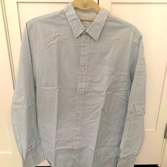 Club Monaco - Button Down Shirt (Medium) - Picture 2 of 3